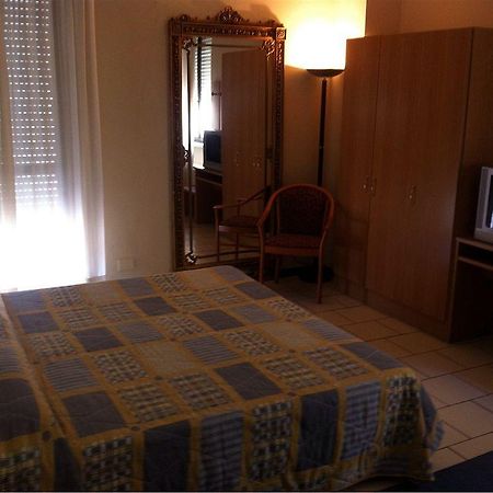 Hotel Cristallo Barga Fornaci di Barga Zewnętrze zdjęcie