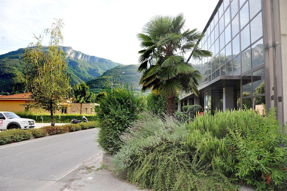 Hotel Cristallo Barga Fornaci di Barga Zewnętrze zdjęcie