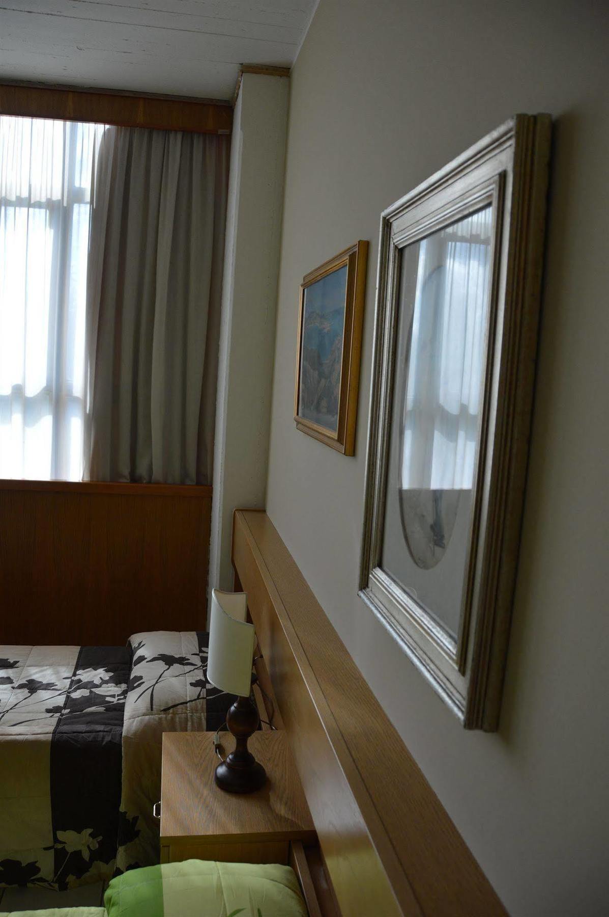 Hotel Cristallo Barga Fornaci di Barga Zewnętrze zdjęcie